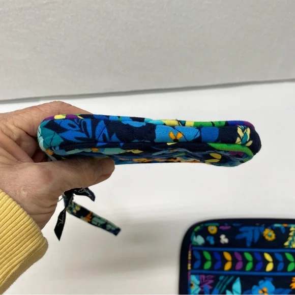 Vera Bradley Midnight Blue Floral Wallet Wristlet & Tablet Sleeve Zip Closure - Picture 14 of 14